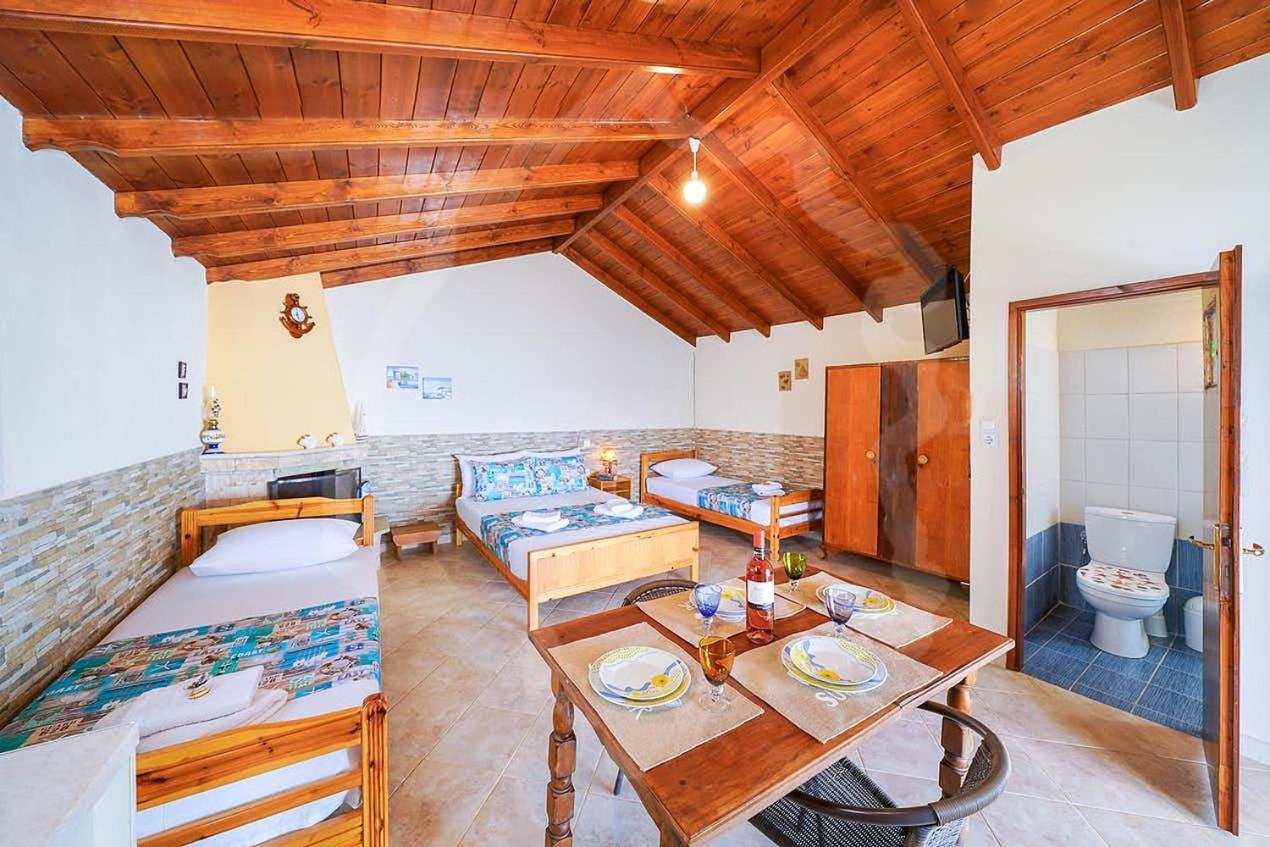 Avgoustos Beach House Skála Kallirákhis Buitenkant foto